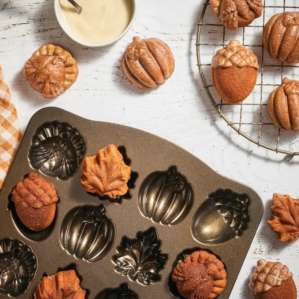Pumpkin Spice Doughnut and Autumn Cakelette Pan Set