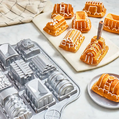 Train Cake Pan
