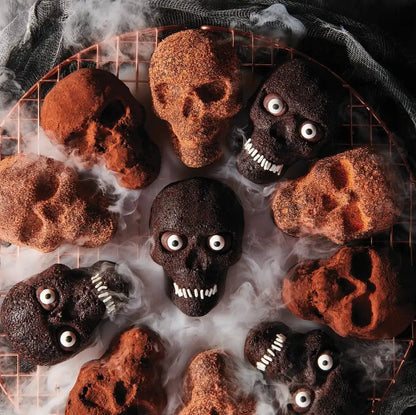Haunted Skull Cakelette Pan