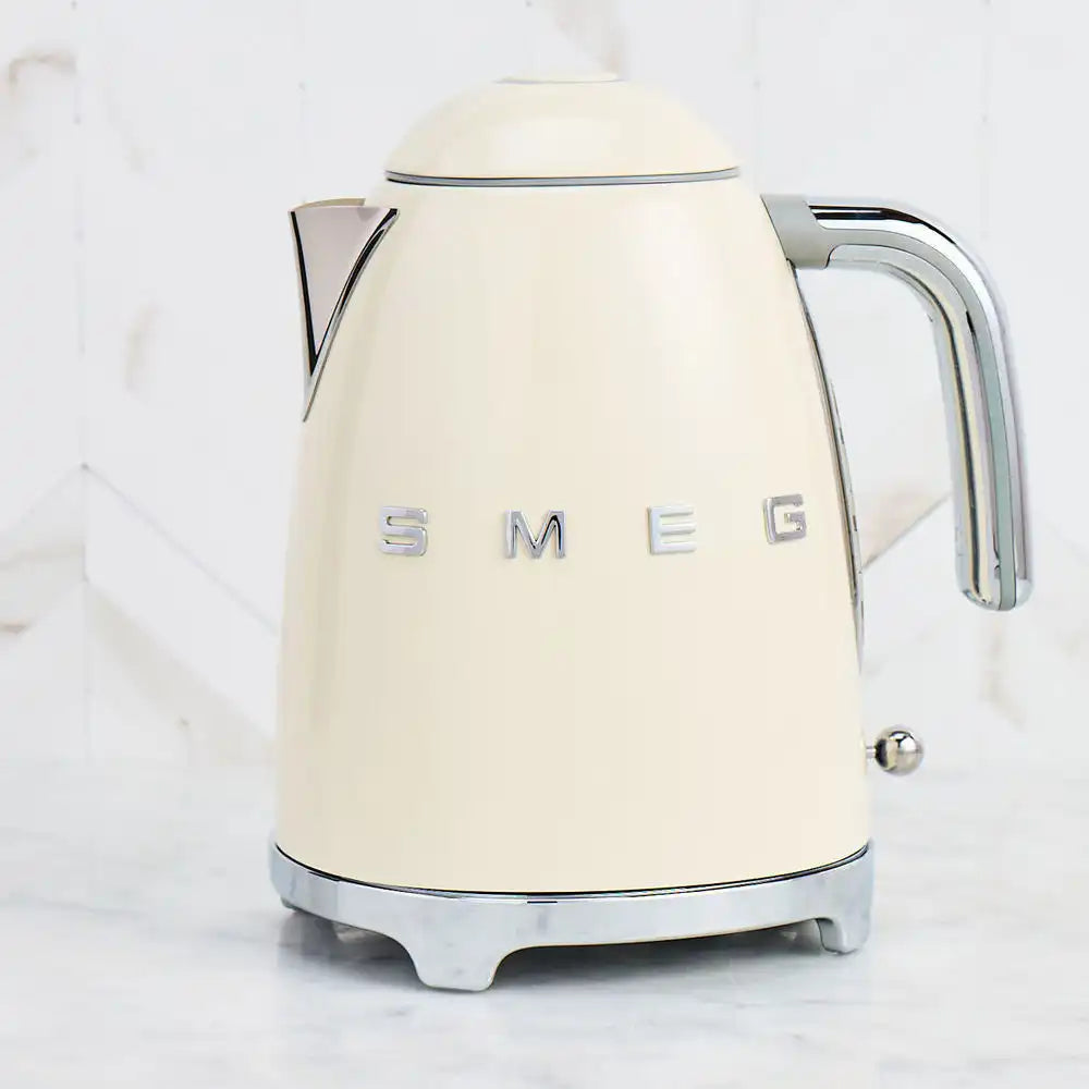 SMEG Electric Kettle